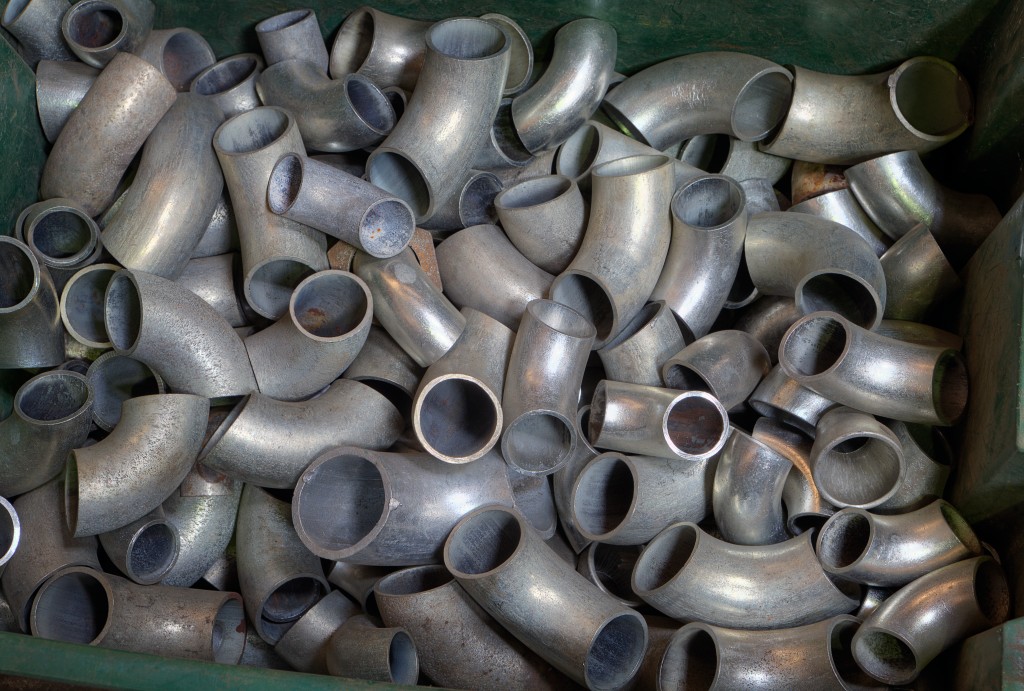 rusting elbow pipes