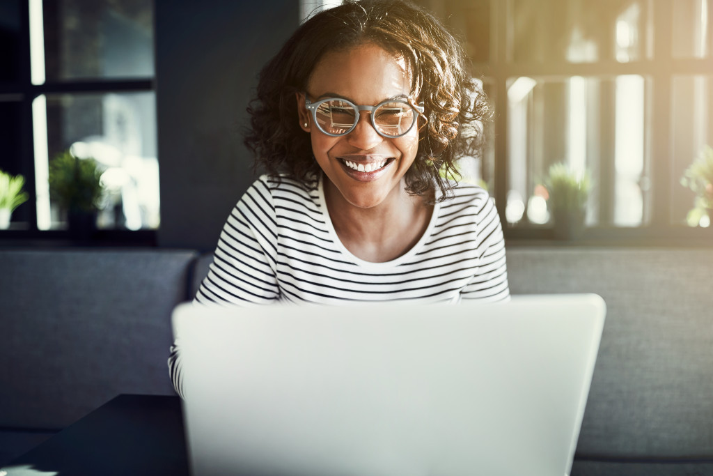 woman working on laptop